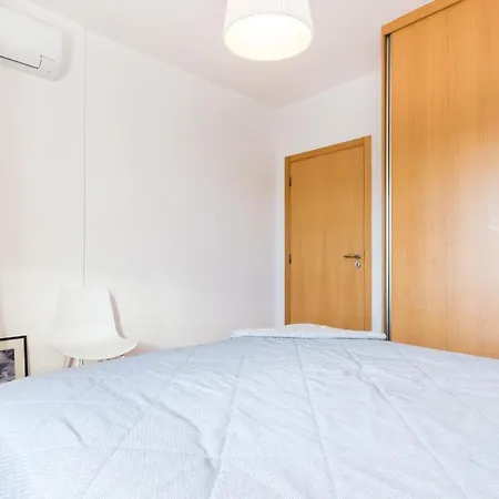 Delfimar Apartment
